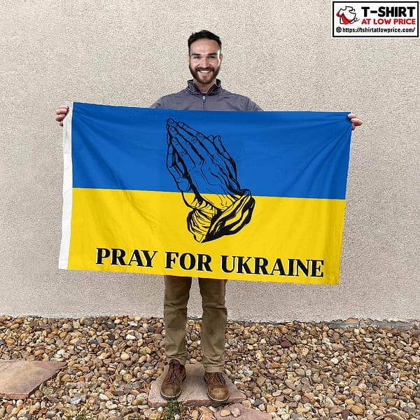 pray for ukraine flag