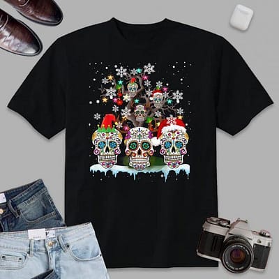 Christmas Sugar Skull On Tree Funny Santa Sugar Skull Gifts T-Shirt